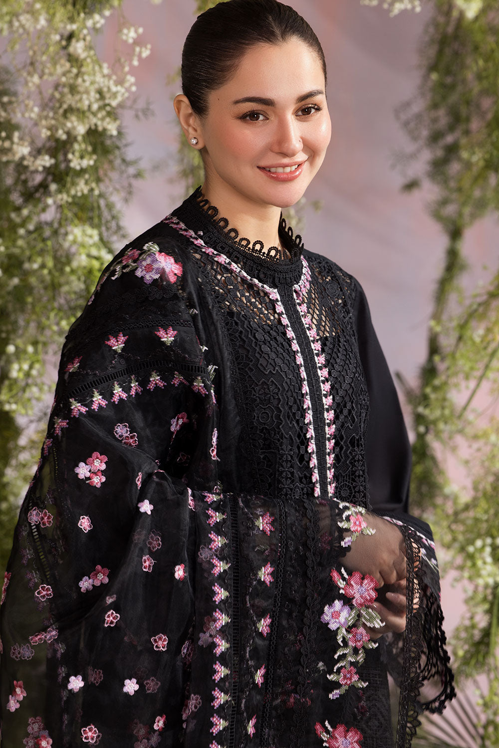 Design 11A Luxury Lawn 2025 Unstitched